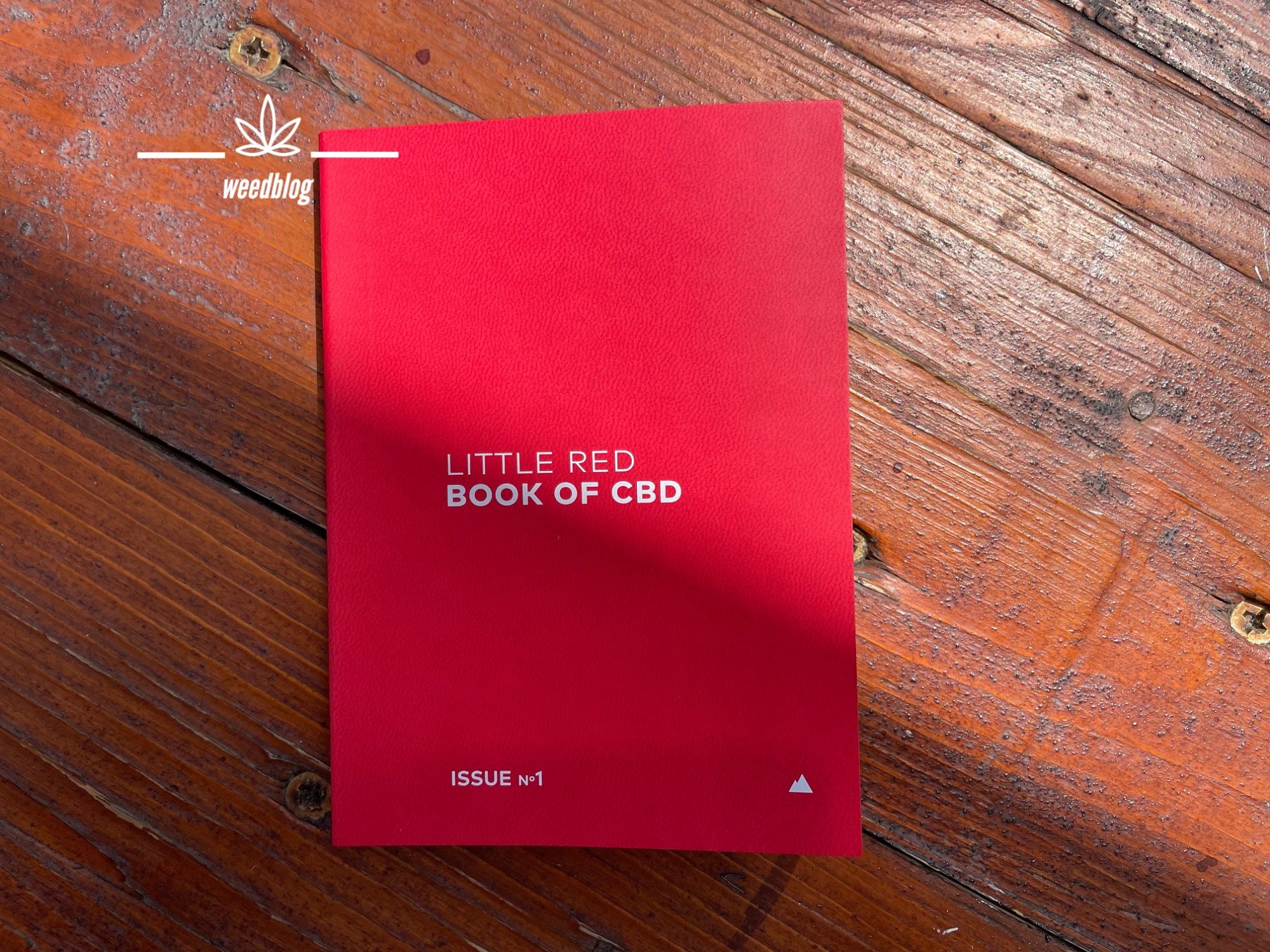 Malá červená kniha o CBD RECENZIA (Little Red Book of CBD)
