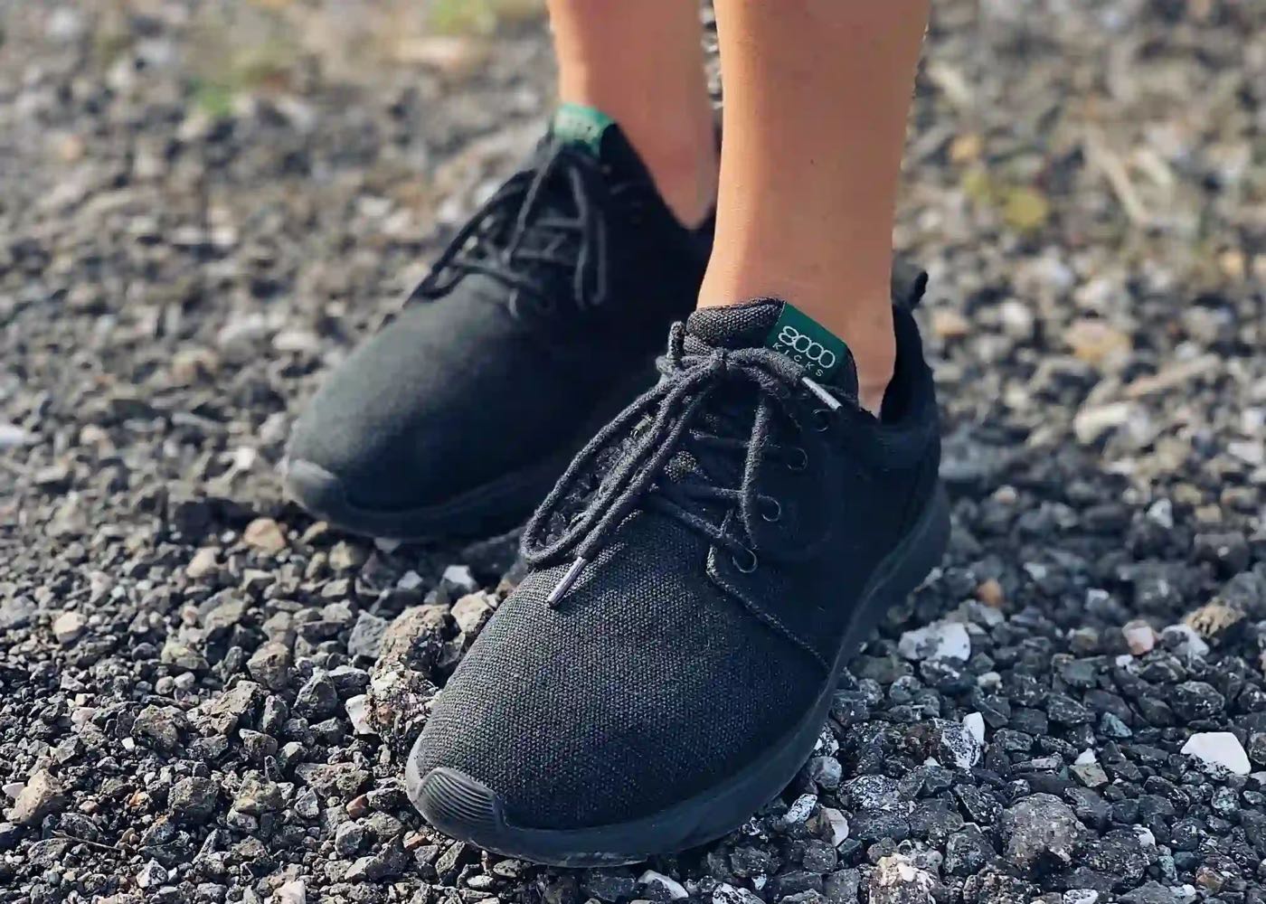 8000 Kicks